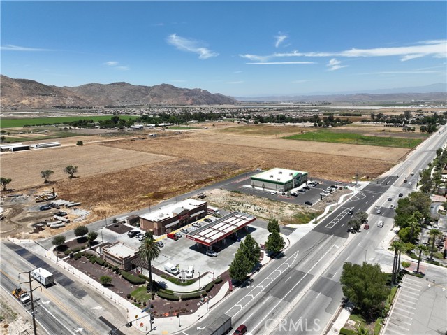 0 W. Esplanade Avenue, San Jacinto, California 92582, ,Land,For Sale,0 W. Esplanade Avenue,CRIV23124321