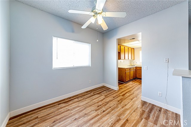 Detail Gallery Image 6 of 33 For 777 S Citrus Ave #151,  Azusa,  CA 91702 - 2 Beds | 1/1 Baths