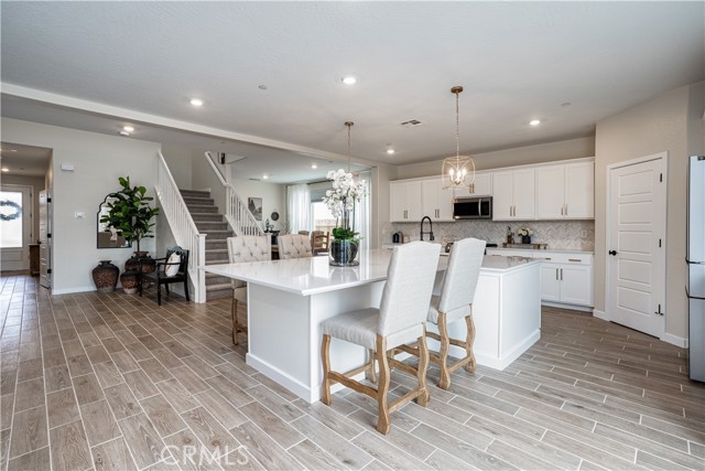 Detail Gallery Image 24 of 32 For 1093 Traverse Dr, Madera,  CA 93636 - 4 Beds | 3/1 Baths