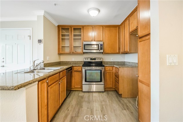 Detail Gallery Image 9 of 24 For 1000 Vista Del Cerro Dr #102,  Corona,  CA 92879 - 1 Beds | 1 Baths