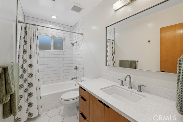 1401 W Beverly Terrace, Montebello CA: https://media.crmls.org/medias/4ef4447f-4375-4f3d-a357-3a3a3e688d2c.jpg