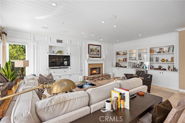 4 Sandy Knoll, Coto de Caza CA: https://media.crmls.org/medias/4ef45978-e617-4acd-bedf-f0b9227a0a59.jpg