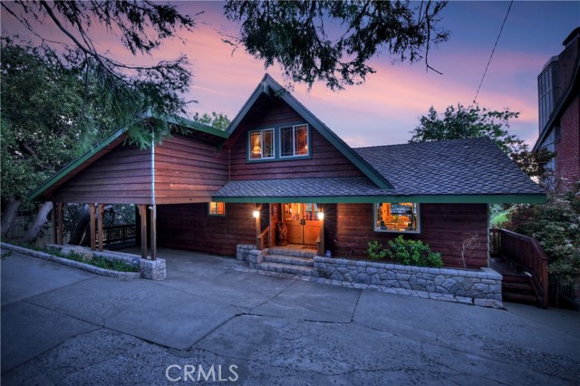 Detail Gallery Image 10 of 70 For 1254 Yosemite Dr, Lake Arrowhead,  CA 92352 - 4 Beds | 2 Baths