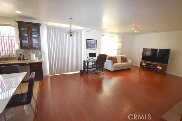 13647 Mesa Linda Avenue, Victorville CA: https://media.crmls.org/medias/4ef59f9f-fa8b-4665-a093-d33a5b9c6b6c.jpg
