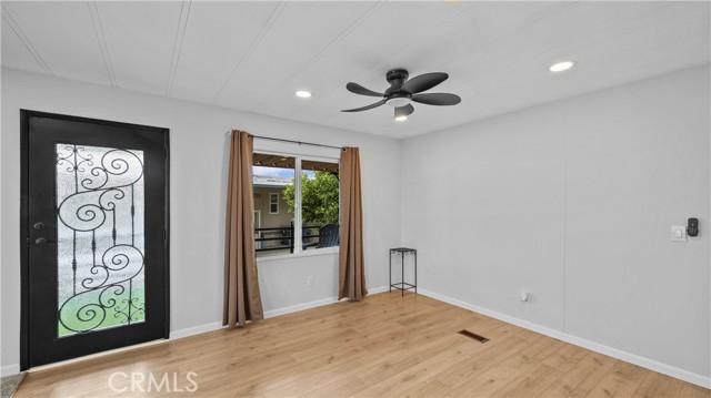 Detail Gallery Image 10 of 59 For 1400 13th St #206,  Upland,  CA 91786 - 2 Beds | 2 Baths