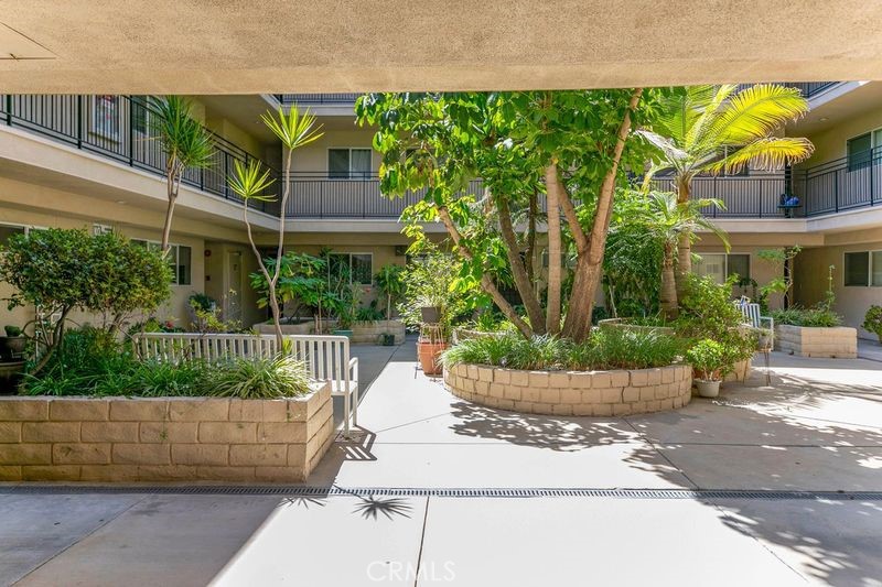 6227 Morse Avenue #307