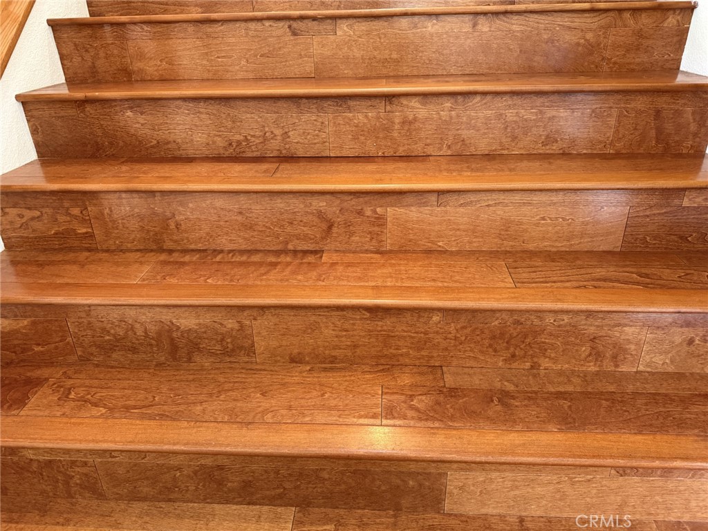 https://media.crmls.org/medias/4ef9ac84-818f-442b-8904-5e087fd699e3.jpg?preset=X-Large
