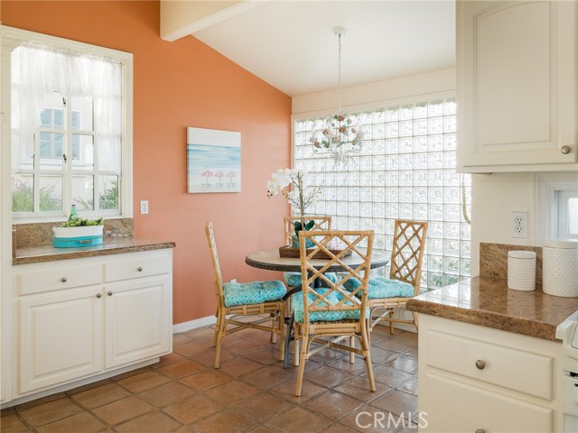 Detail Gallery Image 16 of 50 For 535 E Mariposa Ave, El Segundo,  CA 90245 - 3 Beds | 2/1 Baths