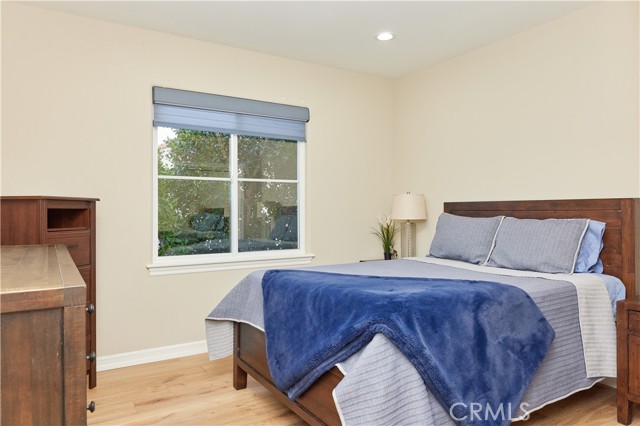 4efb504b F5b9 4a34 A756 Bf5e098c71ba