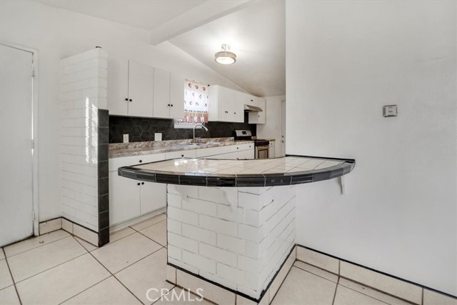 Detail Gallery Image 16 of 42 For 1106 W Flora St, Ontario,  CA 91762 - 2 Beds | 1/1 Baths