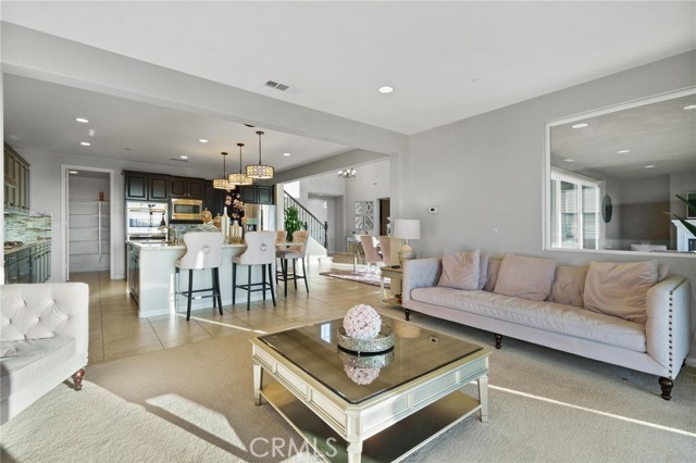 Detail Gallery Image 31 of 60 For 16735 Carrara Ct, Riverside,  CA 92503 - 5 Beds | 5/2 Baths