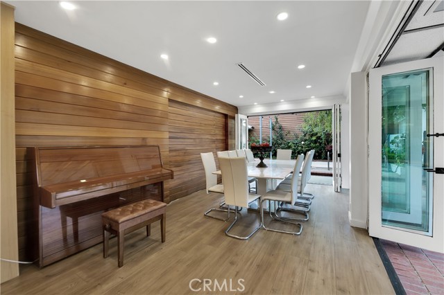 MLS #SR25263975 image #9