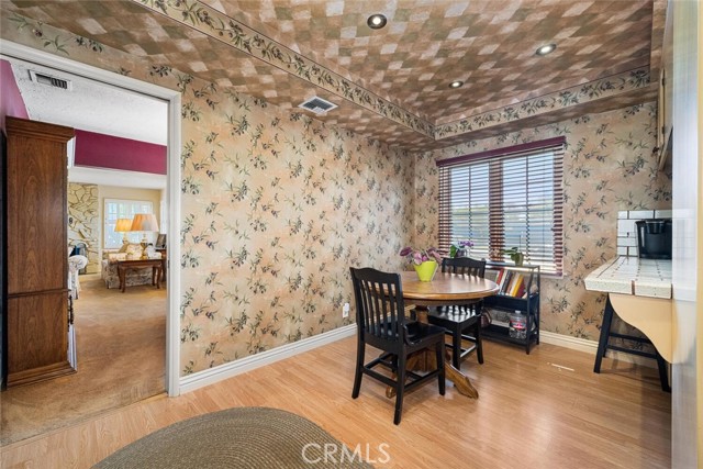 Detail Gallery Image 20 of 55 For 10253 Hopeland, Downey,  CA 90241 - 3 Beds | 2/1 Baths