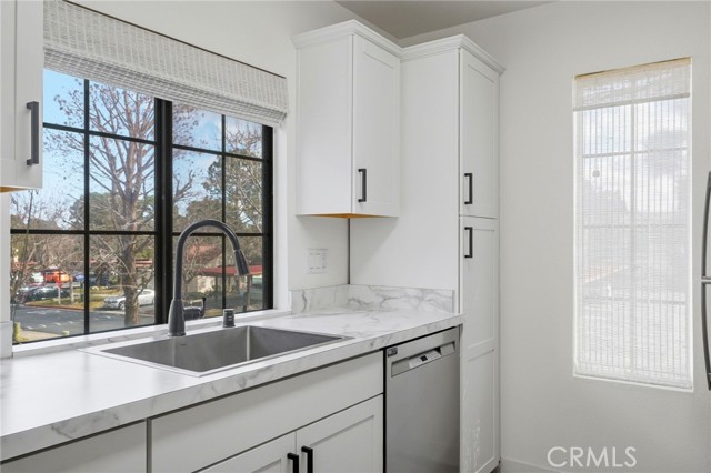 Detail Gallery Image 12 of 38 For 2554 Olive Dr #66,  Palmdale,  CA 93550 - 2 Beds | 2 Baths