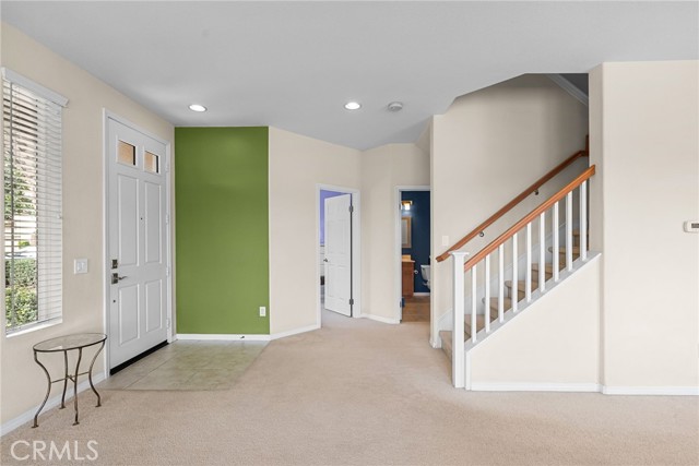 Detail Gallery Image 14 of 36 For 23860 Brescia Dr, Valencia,  CA 91354 - 4 Beds | 3 Baths