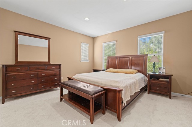 26821 Peppertree Drive, Valencia CA: https://media.crmls.org/medias/4efebe4f-80ca-46e2-8bdc-680bd83d188f.jpg