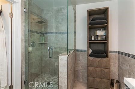 https://media.crmls.org/medias/4f003735-4c87-42d4-88f4-b974cce8f584.jpg?preset=X-Large