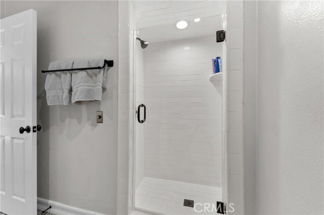 Detail Gallery Image 11 of 15 For 4420 Park Jazmin, Calabasas,  CA 91302 - 2 Beds | 3 Baths