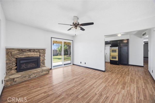 Detail Gallery Image 19 of 45 For 409 Borman Ave, Bakersfield,  CA 93308 - 3 Beds | 2 Baths