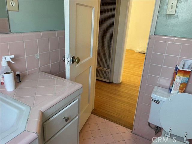 Detail Gallery Image 12 of 15 For 15 Cerritos, Long Beach,  CA 90802 - 1 Beds | 1 Baths