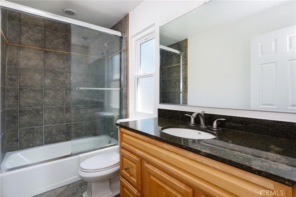 4f036a51 Cfe9 42ab B48e 49716ed78978