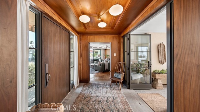 Detail Gallery Image 26 of 45 For 27 Emerald Bay, Laguna Beach,  CA 92651 - 4 Beds | 5/1 Baths