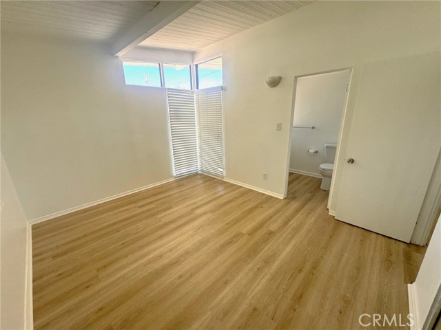 Detail Gallery Image 14 of 22 For 17731 Elkwood St, Reseda,  CA 91335 - 3 Beds | 2 Baths