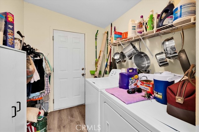 6293 Mojave Avenue, 29 Palms CA: https://media.crmls.org/medias/4f071ad3-40d8-484a-8a6b-fa8e4a0a002d.jpg