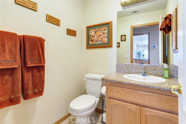 Detail Gallery Image 20 of 47 For 9575 Trinidad Rd, Phelan,  CA 92371 - 5 Beds | 2/1 Baths