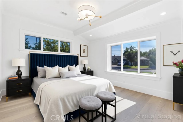Detail Gallery Image 23 of 39 For 10133 Whitaker Ave, Granada Hills,  CA 91343 - 3 Beds | 3 Baths