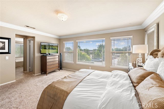 40026 Stowe Road, Temecula CA: https://media.crmls.org/medias/4f09125d-d6f7-42b0-aef4-e58203a8352a.jpg
