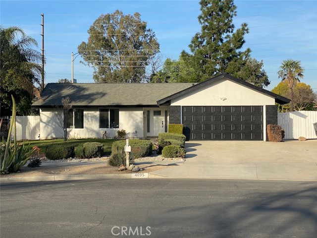 Detail Gallery Image 2 of 75 For 4095 Penrod Dr, Riverside,  CA 92505 - 3 Beds | 2 Baths