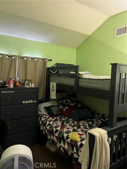 Detail Gallery Image 7 of 21 For 304 Park Shadow Ct, Baldwin Park,  CA 91706 - 2 Beds | 2 Baths