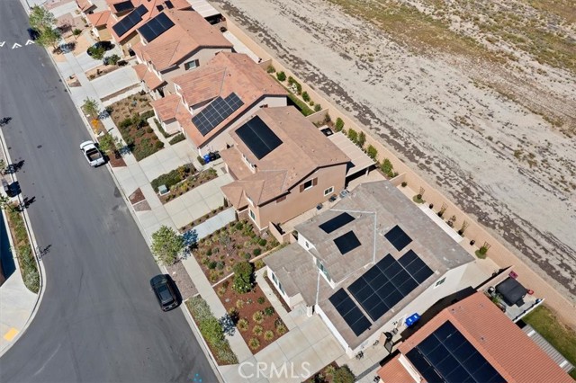 Detail Gallery Image 41 of 44 For 15816 Parry Peak, Fontana,  CA 92336 - 4 Beds | 3/1 Baths