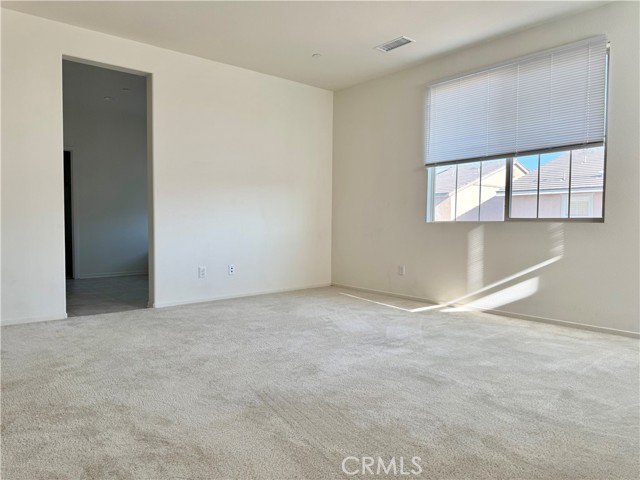 Detail Gallery Image 5 of 17 For 3210 E Rutherford Dr, Ontario,  CA 91761 - 4 Beds | 3 Baths