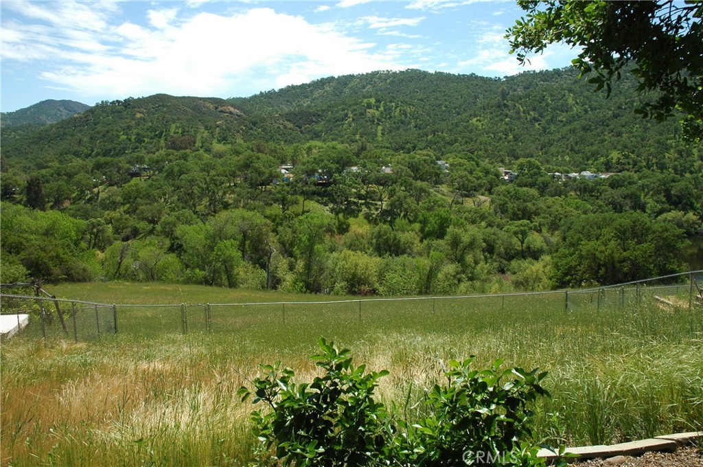 5042 Meadow Lark Lane
