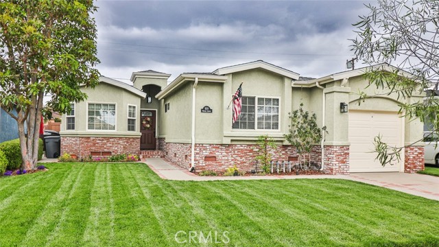 MLS# PV23082891