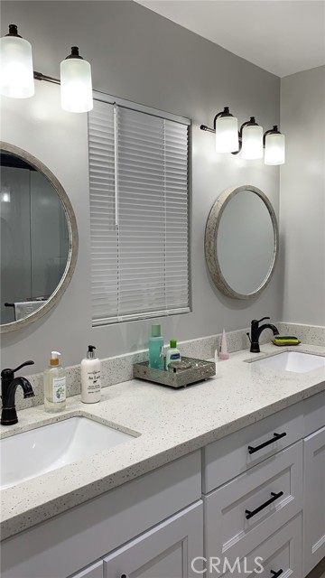 Detail Gallery Image 14 of 20 For 509 W Duarte #B,  Monrovia,  CA 91016 - 2 Beds | 3 Baths