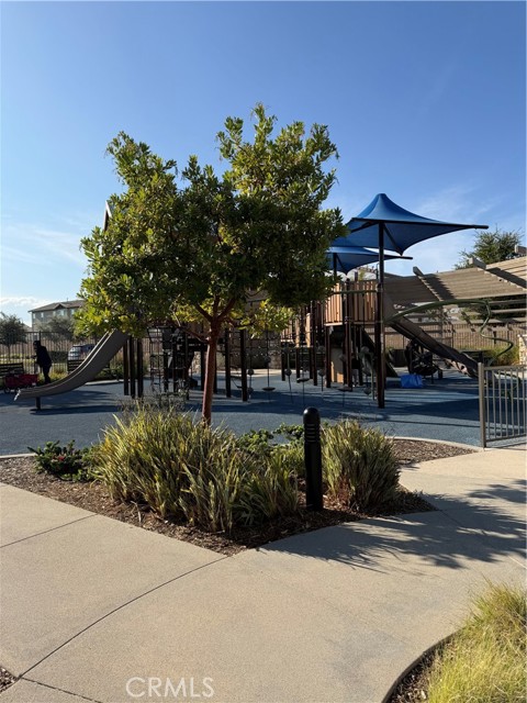 Detail Gallery Image 9 of 24 For 32367 Tannat Drive, Temecula,  CA 92591 - 3 Beds | 2/1 Baths