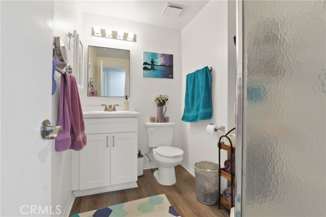 Detail Gallery Image 27 of 32 For 2000 W Palmyra Apt 29, Orange,  CA 92868 - 3 Beds | 2/1 Baths