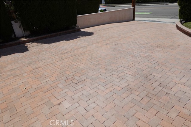 430 Sonora Avenue, Glendale CA: https://media.crmls.org/medias/4f0c93ac-8574-4962-a914-0af79eb29870.jpg