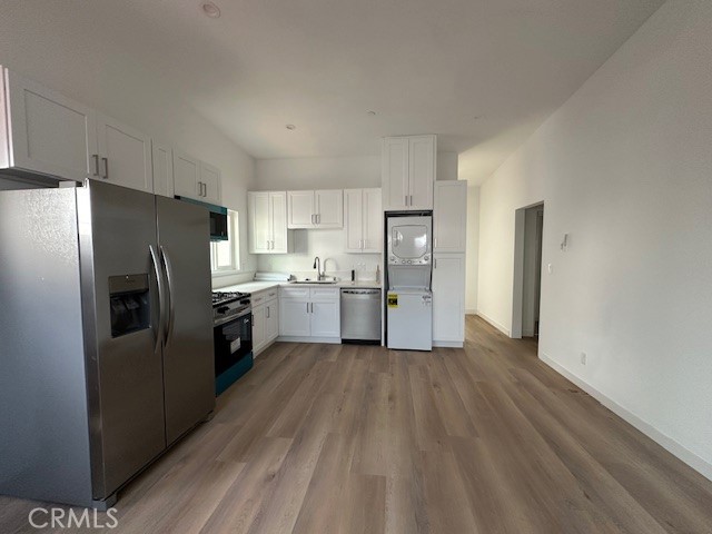 19432 1/2 Keswick Street, Reseda CA: https://media.crmls.org/medias/4f0d3be5-699b-467e-a87e-aae4ea3ab0af.jpg