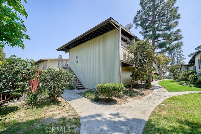 832 Coriander Drive, Torrance CA: https://media.crmls.org/medias/4f0d54f8-7a2c-4e37-8e13-01a922b730d1.jpg