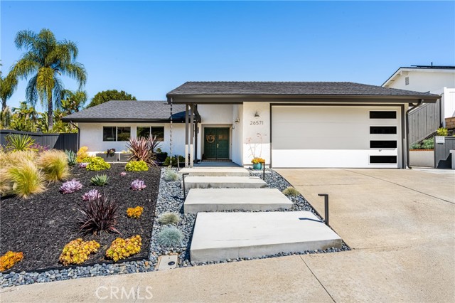 Detail Gallery Image 2 of 56 For 26571 via Del Sol, Mission Viejo,  CA 92691 - 3 Beds | 2 Baths