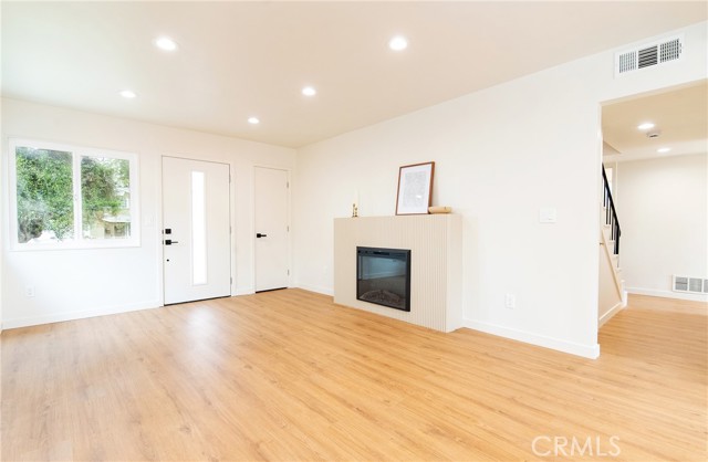 5808 Adele Avenue, Whittier CA: https://media.crmls.org/medias/4f0e3b0a-9eef-4791-a7d8-e3b223089108.jpg