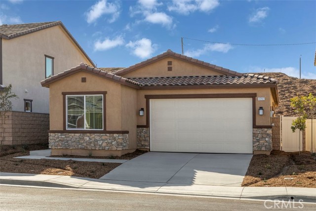 Detail Gallery Image 1 of 13 For 4592 Florence Dr, Lake Elsinore,  CA 92530 - 3 Beds | 2 Baths