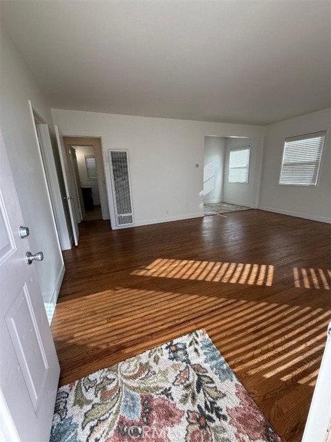 Detail Gallery Image 8 of 17 For 2349 Revere Ave, Fullerton,  CA 92831 - 2 Beds | 1 Baths