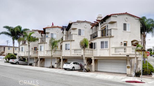 313 2nd Street, Hermosa Beach, California 90254, 3 Bedrooms Bedrooms, ,3 BathroomsBathrooms,Residential,Sold,2nd,SB12141698