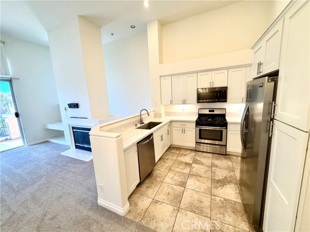 Detail Gallery Image 11 of 19 For 501 Tropea Aisle, Irvine,  CA 92606 - 3 Beds | 2 Baths