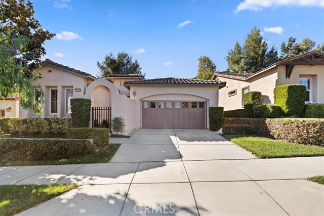 Detail Gallery Image 1 of 52 For 24369 Fawnskin Dr, Corona,  CA 92883 - 2 Beds | 2 Baths